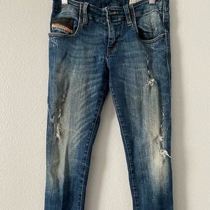 Diesel Grupee Super Slim-Skinny Jeans